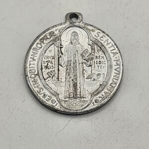 St Benedict Medal Pendant Catholic Silver Tone Protection Cross Charm Devotional